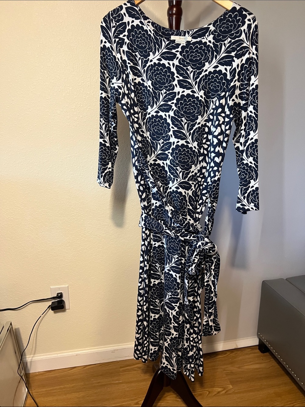 Boden Navy and White Floral Midi Tie-Waist Dress